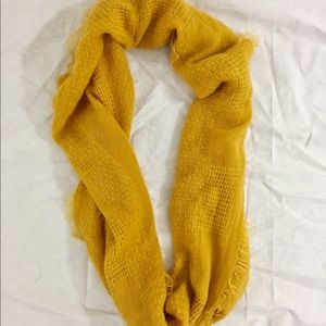 Infinity scarf